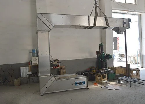 C shape Bucket Elevator (2)